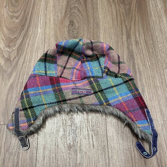 Winter hat - Picture 2 of 5